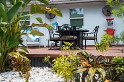 Walk 2 Restaurants-King Bed-Near Beaches & IMG.