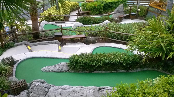 Feed the Gators Mini Golf